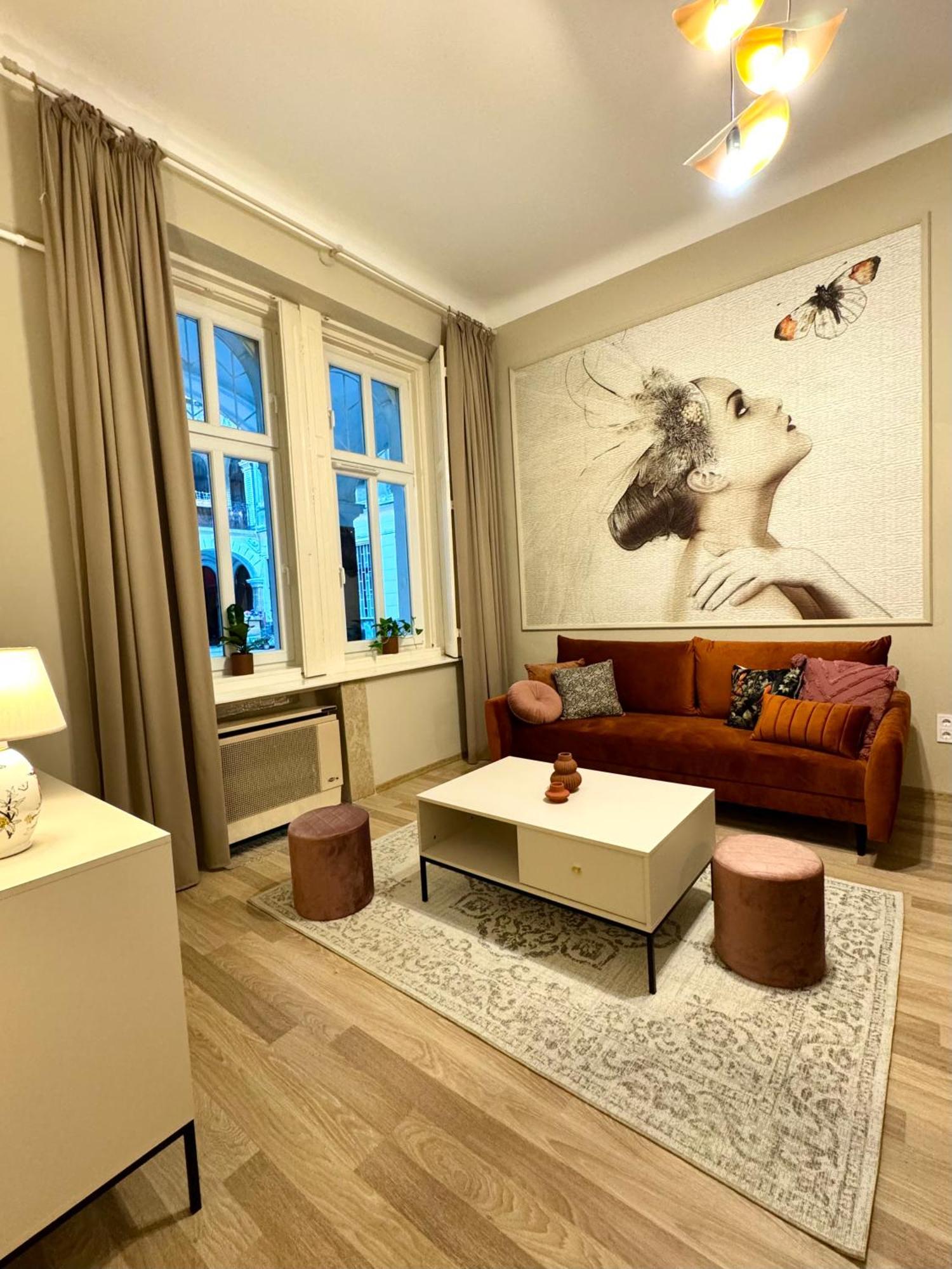 Stay At Liz Budapest Central Eksteriør bilde
